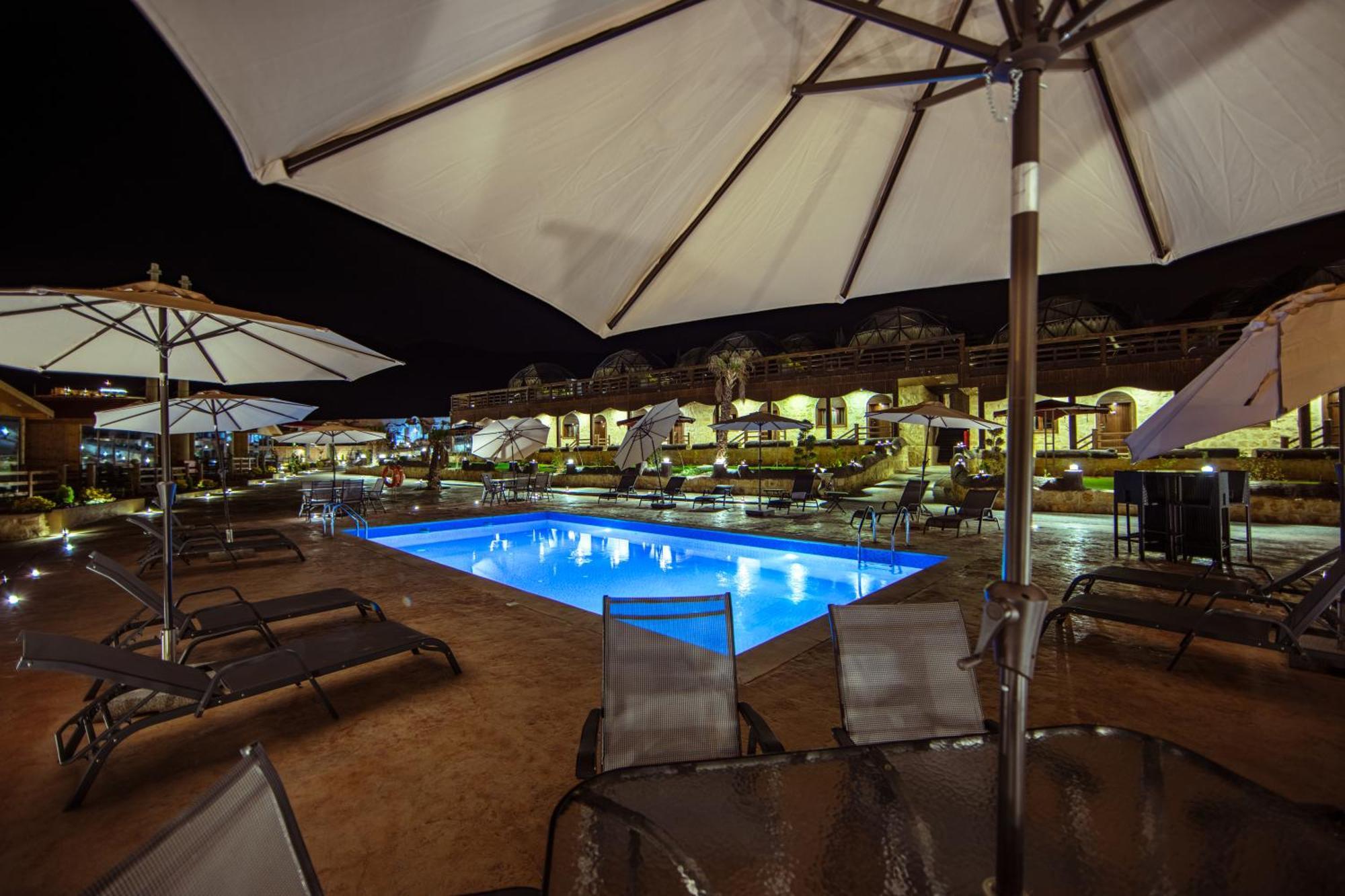 Petra Seasons Luxury Resort Al Hayy Exterior foto